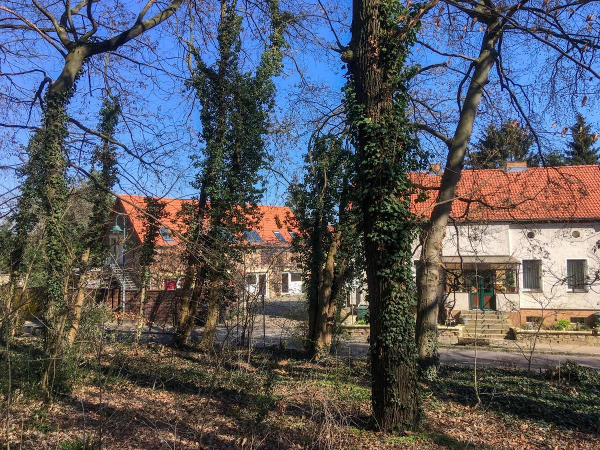 Landhof Potsdam Hotel Екстериор снимка